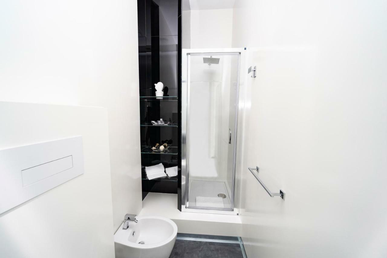 White Rooms ريجّو دي كالابريا المظهر الخارجي الصورة