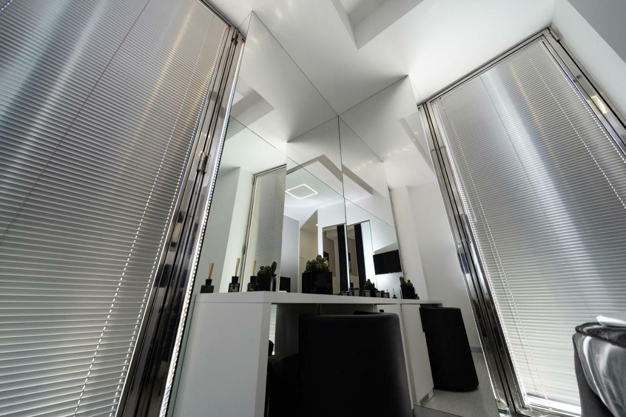 White Rooms ريجّو دي كالابريا المظهر الخارجي الصورة