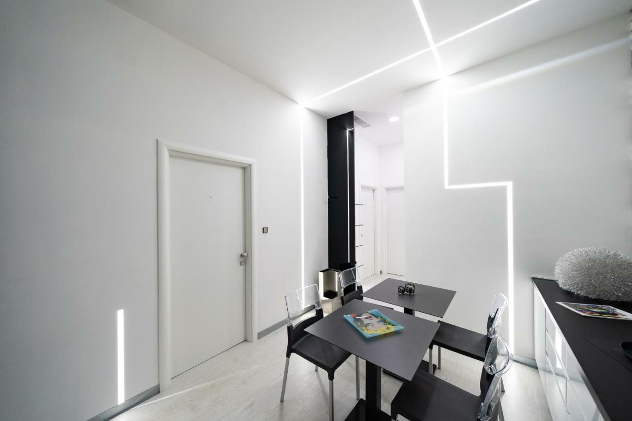 White Rooms ريجّو دي كالابريا المظهر الخارجي الصورة