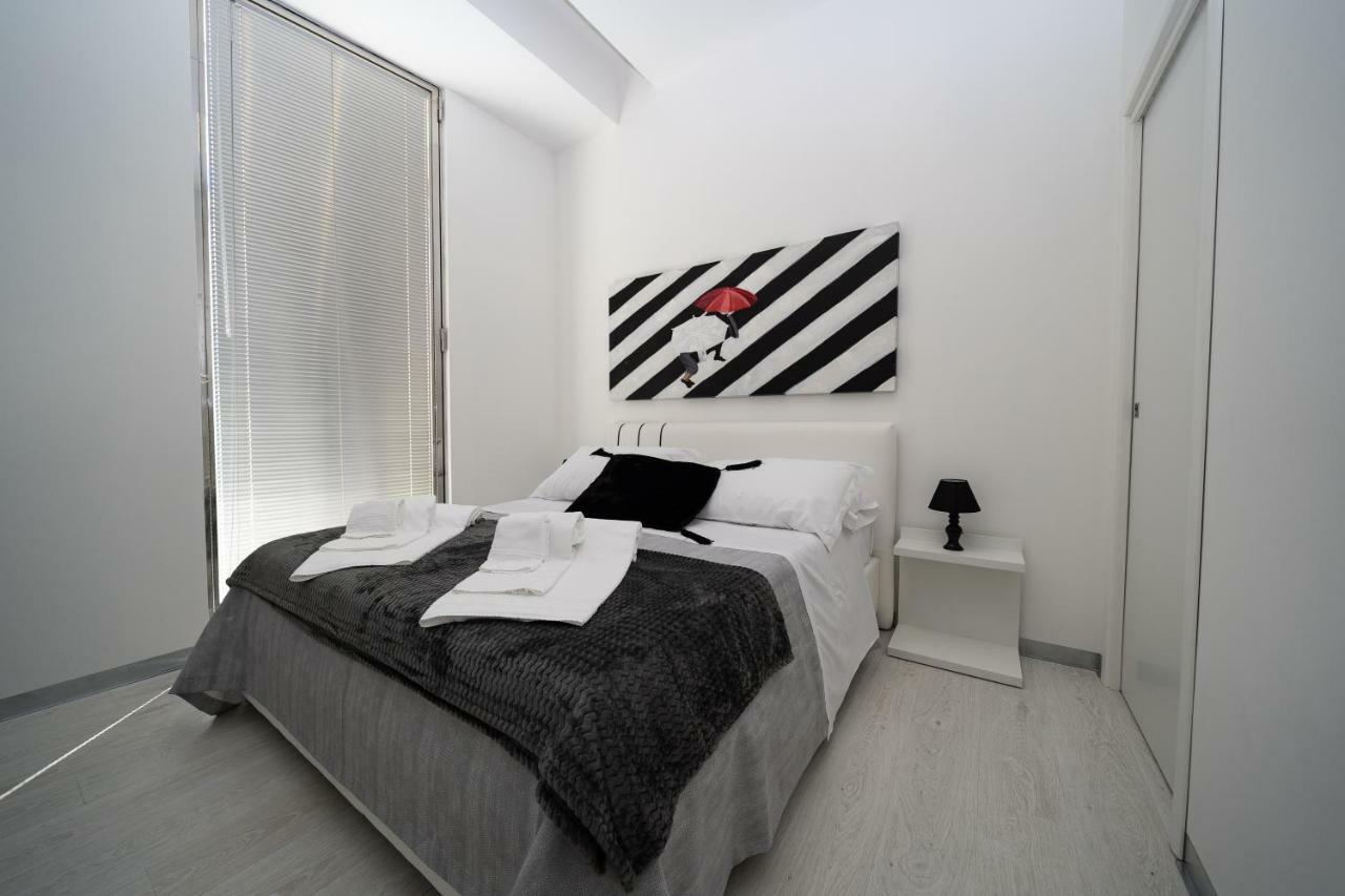 White Rooms ريجّو دي كالابريا المظهر الخارجي الصورة